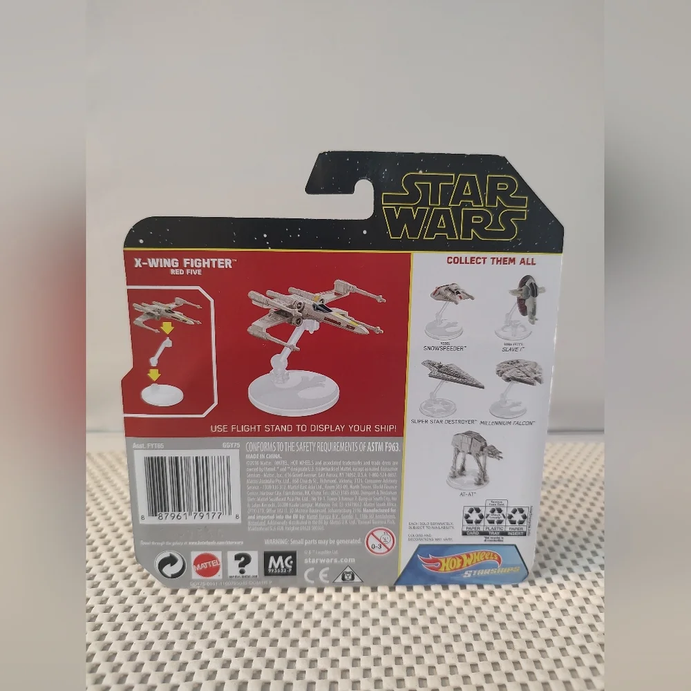 Hot Wheels Starships X-Wing Fighter Red Five Star Wars Die-Cast NWT Disney